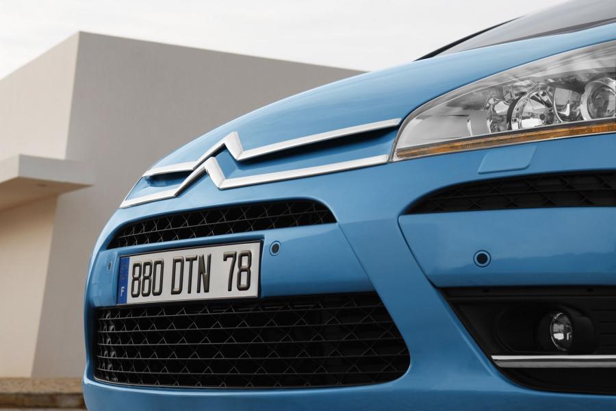  Citroen C4 Picasso 2007 года  (фото 77 из 117)
